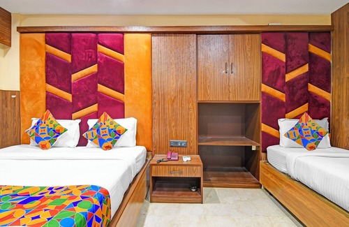 Taltala Hotel | Fabhotel The Crystal