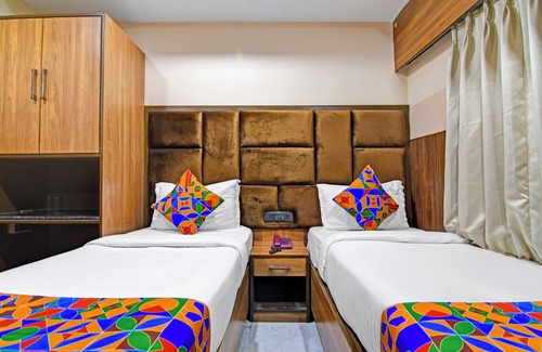 Taltala Hotel | Fabhotel The Crystal