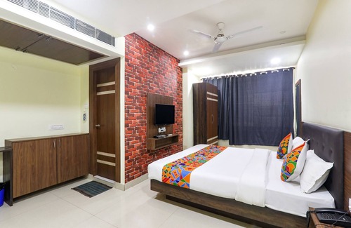 Danapur Hotel | Fabhotel The Kumar Inn