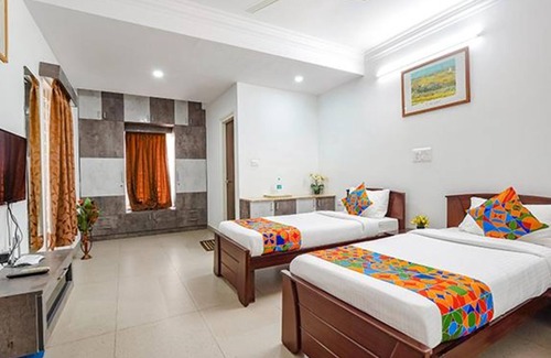 Thigalarapalya Hotel | Fabhotel Vtn Homes