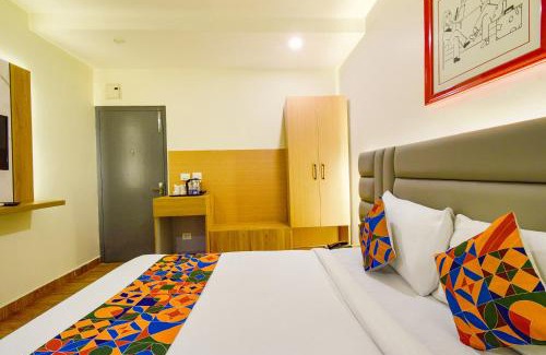 Kondapur Hotel | FabHotel White Ridge-SIa Life Hospital, Kondapur