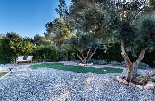 Bonmont Terres Noves Casa | Fabulosa Saxum : entre mar y montañas
