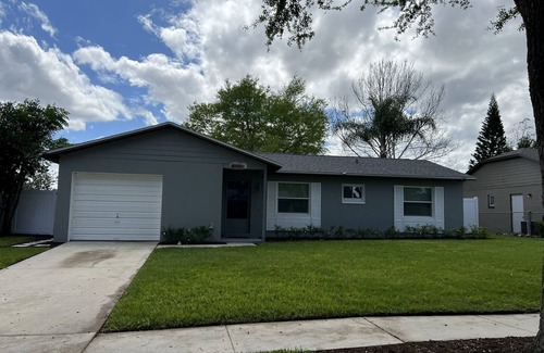 Apopka Casa | Fabulous 2-BR home with pool