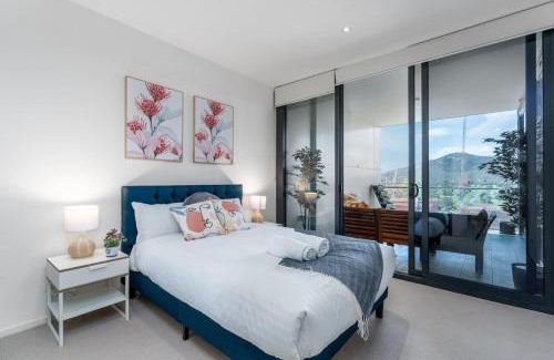 City East Apartamento | Fabulous 2BR 2BA Apartment in the Central District - Hosted by Canstay