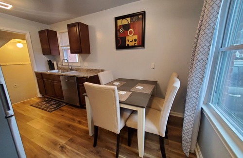 Detroit Casa | Fabulous 3-bedroom house in Detroit with WiFi, AC. Start your adventure