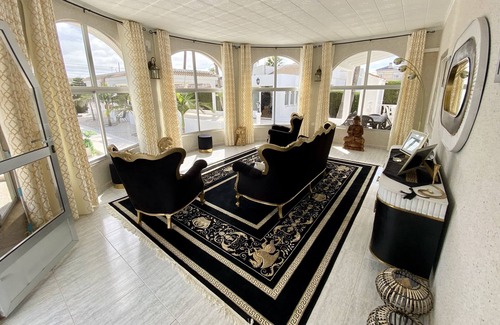 San Luis Villa | Fabulosa villa familiar de 4 dormitorios y 3 baños con piscina privada