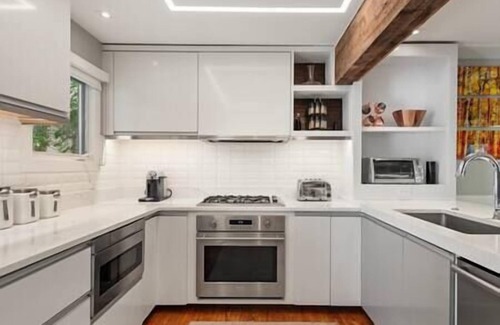 West End Casa | Fabulous 4 Bedroom Townhome, Aspen, Patio, Balcony