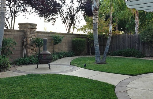 Elk Grove Casa | Fabulous 5-bed/5-bath Home in Sacramento