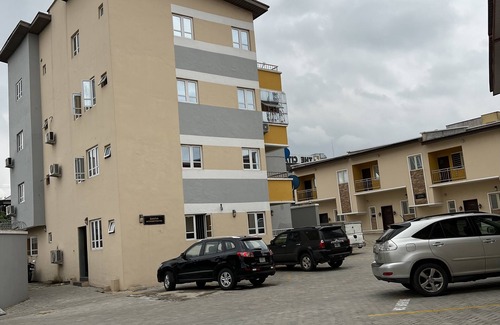 Opebi Apartamento | Fabulous and Spacious Penthouse with Gym & Swimming Pool in a serene area Oregun
