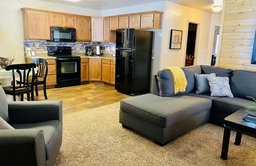 Duck Creek Village Condominio | Fabuloso hallazgo / CozyCondo ubicado en los pinos / Fishn '/ Hikin' / Central / Bryce / ZionGem