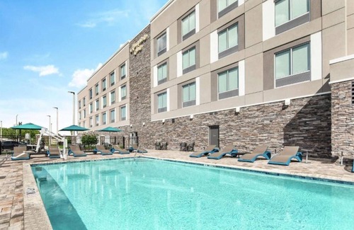Trinity Casa | Fabulous Hampton off FL 54