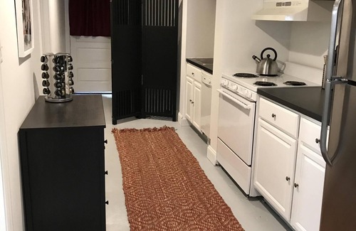 Capitol Hill Apartamento | Fabuloso, histórico apartamento BR Capitol Hill con estacionamiento en la calle