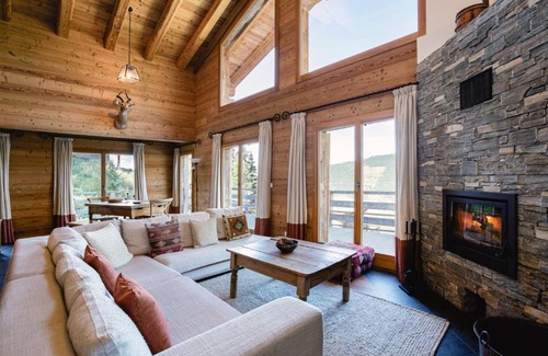 Riddes Chalet De Esquí | Fabulous Luxury Spa Chalet w. Jacuzzi Sauna