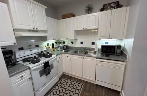 Alpharetta Apartamento | Fabulous One Bedroom/One Bath Fully Furnished Apt in Alpharetta