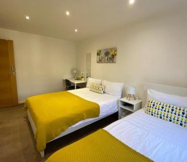 Euston Casa | Fabulous Private Bedrooms near Euston Station, Central London