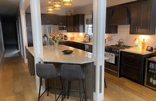 Saratoga Springs Casa | Fabulous Saratoga Lake House / Perfect Location / 3 Minutes to Race Track