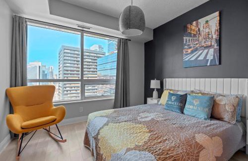 Willowdale Apartamento | Fabulous Toronto 2Br 2Ba Condo Free parking Pool Gym