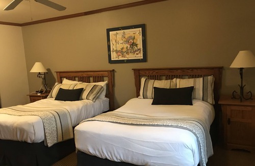 Port Stanton Complejo | Fabuloso Waterfront Sparrow Lake Resort