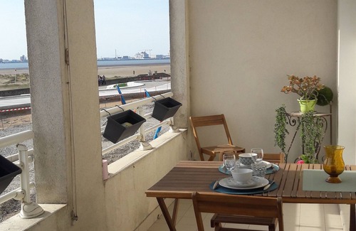 Saint-Brevin-les-Pins Apartamento | Face à L'océan. 2 Pièces Confortables à 5 Minutes du Centre Ville