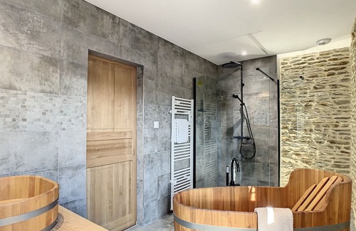 Precey Casa | Face au Mont Saint Michel, Avec Bain Nordique 9 Places et Sauna
