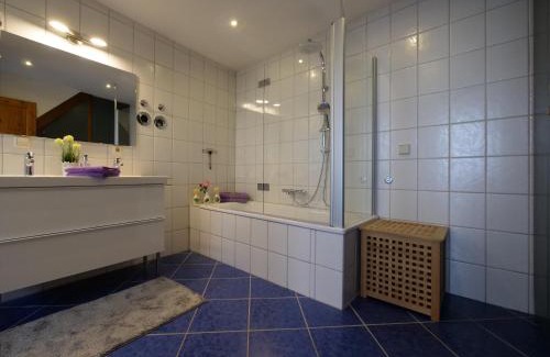 Alt-Knielingen Casa | Fachwerkhaus in ruhiger Altstadt by Rabe - eigene Terrasse, Smart-TV, Netflix
