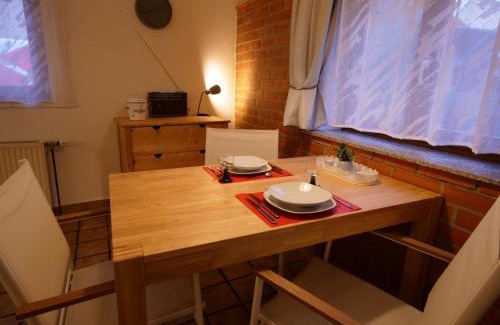 Alt-Knielingen Casa | Fachwerkhaus in ruhiger Altstadt by Rabe - eigene Terrasse, Smart-TV, Netflix
