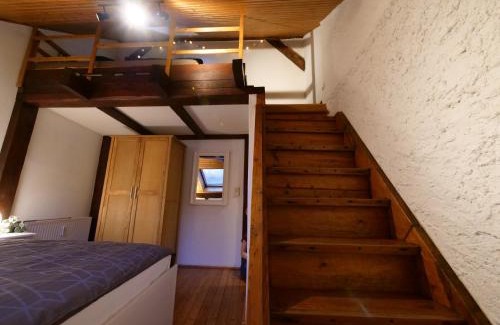 Alt-Knielingen Casa | Fachwerkhaus in ruhiger Altstadt by Rabe - eigene Terrasse, Smart-TV, Netflix