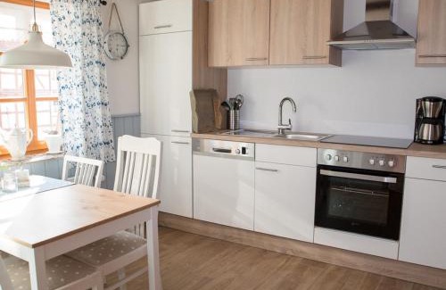 Heinebach Apartamento | Fachwerktraum im Hof