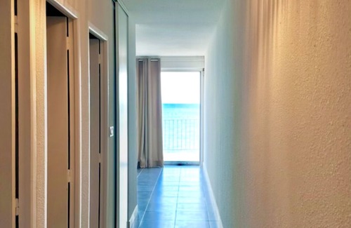 Saint-Hippolyte Apartamento | FACING THE SEA