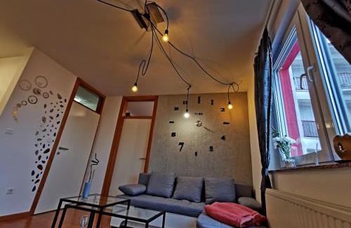 Osijek Apartamento | FACTORY - SELF check in