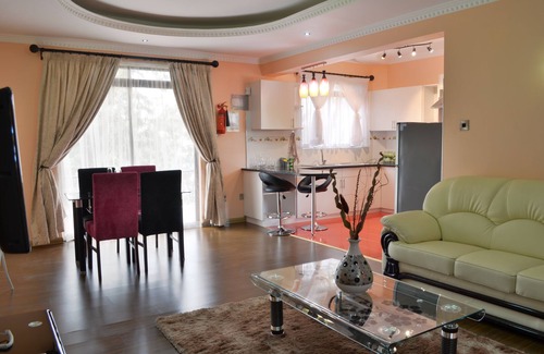 Westlands Apartamento | Fahari Palace Serviced Apartments