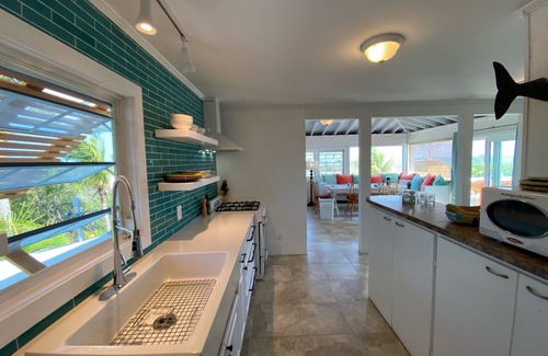 Farmer's Hill Casa | Fair Winds: Tropical Beach House, Stunning Ocean Views, Steps to the Beach!