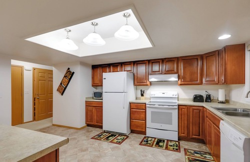 College Casa | ¡NUEVO! Fairbanks Alaskan Abode, 1 milla a Pioneer Park