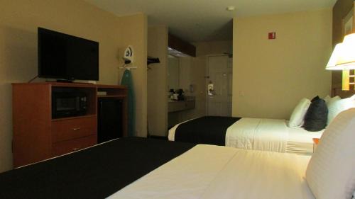 Downtown Leavenworth Hotel | FairBridge Inn & Suites Leavenworth