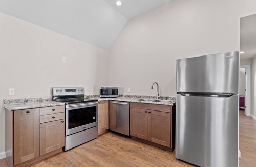 West Central Apartamento | Fairfield Ave #2- Upstairs Unit