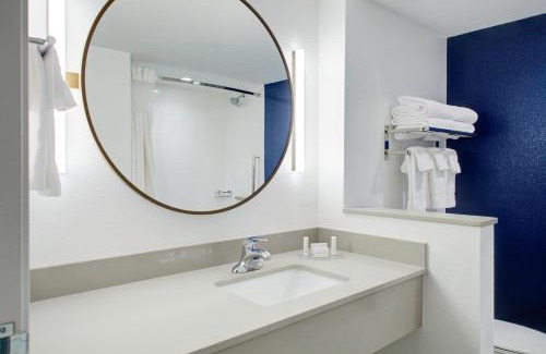 Broomfield Hotel | Fairfield by Marriott Inn and Suites Boulder Broomfield Interlocken