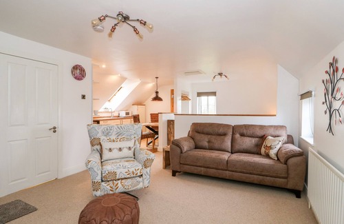 Lincoln Cabaña | FAIRFIELD COTTAGE, pet friendly, with a garden in Lincoln