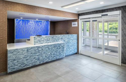 Homeacre-Lyndora Hotel | Fairfield Inn & Suites Butler