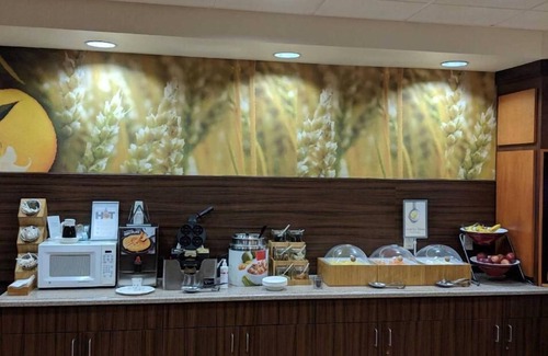 Ames Hotel | Fairfield Inn & Suites by Marriott Ames
