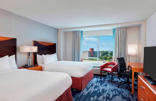 Downtown Indianapolis Hotel | Fairfield Inn & Suites by Marriott Indianapolis Downtown
