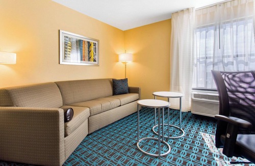 Southside Hotel | Fairfield Inn & Suites by Marriott Santa Fe