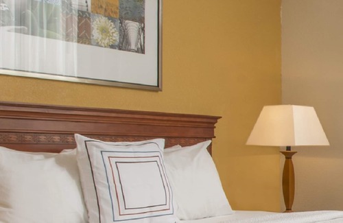 Williamsburg Hotel | Fairfield Inn & Suites by Marriott Williamsburg