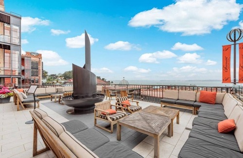 Fisherman's Wharf Apartamento | Fairmont Heritage Place, Ghirardelli Square - 2 Bed 2 Bath