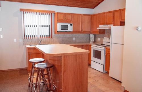 East Kootenay Hotel | Fairmont Hot Springs Resort