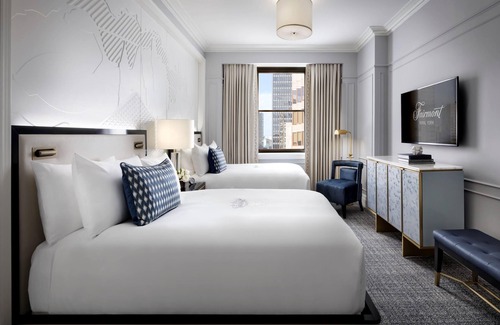 Financial District Hotel | Fairmont Royal York Gold Experience