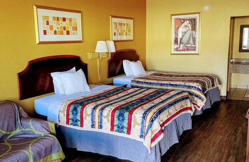 Blytheville Hotel | Fairview Suites
