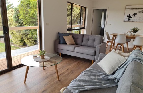 Goolwa South Casa | Fairwaves - Pet friendly, 2 storey Beach House