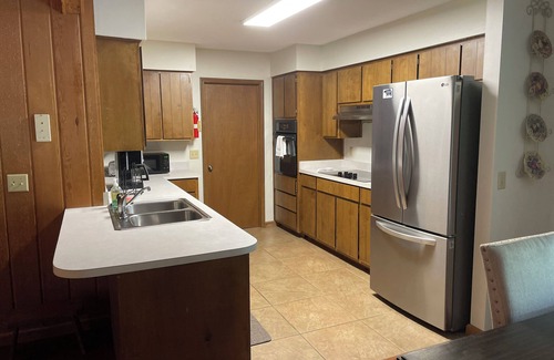 Sky Valley Cabaña | "Fairway Cottage" Golf, Hike, Explore, Relax. EV Charger. Open All Seasons!