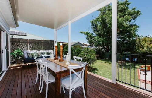 Central Mudgee Casa | Fairway Cottage - Mudgee Moments Made Together