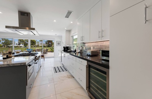 Indian Canyon Casa | Fairway Luxe: Stunning Remodel on Indian Canyons Course